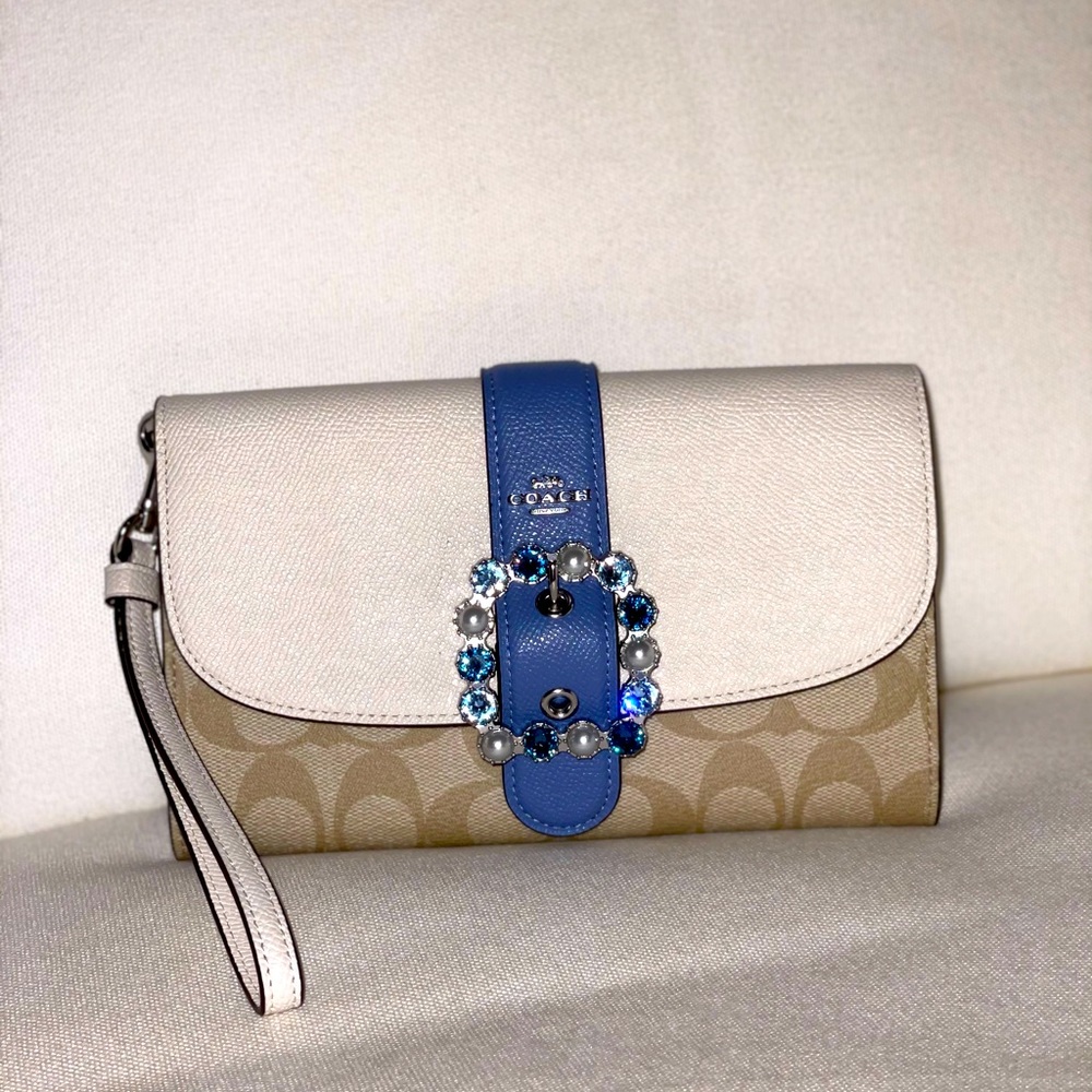 COACh Cross Body Purse
